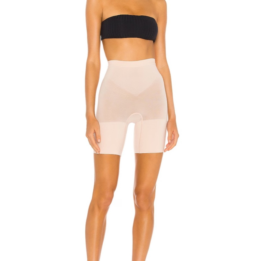 SPANX - Power Short NEW
